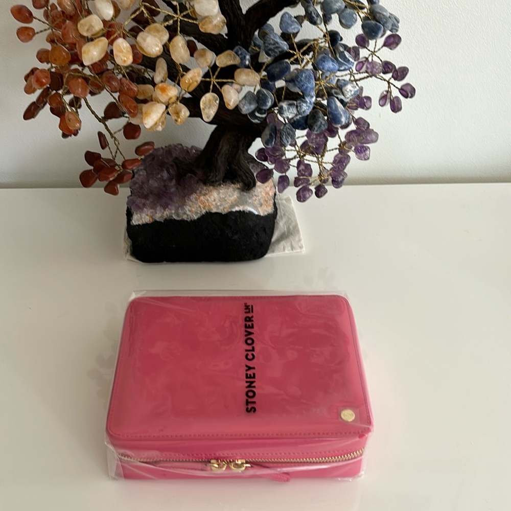 Stoney Clover Lane Jewelry Case strawberry pink Vegan Leather - Picture 3 of 8